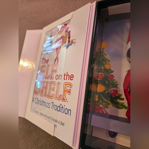New Elf on The Shelf: A Christmas Tradition (Blue-Eyed Girl Scout Elf) - Picture 9 of 15